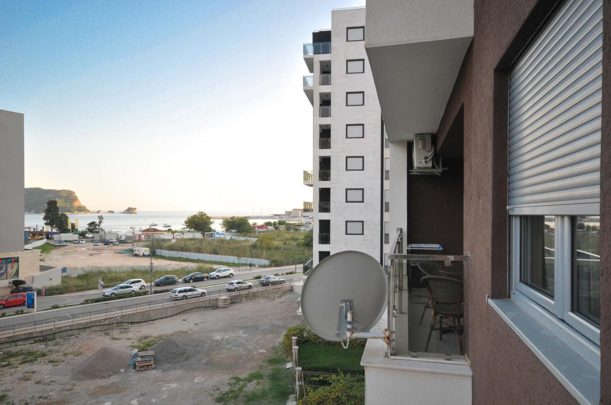 City Montesun Apartments 2 Budva Luaran gambar